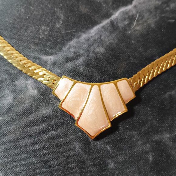 Vintage Napier Pink Enamel Necklace & Earrings Set 1980s Gold Tone Fan Design - Picture 2 of 9